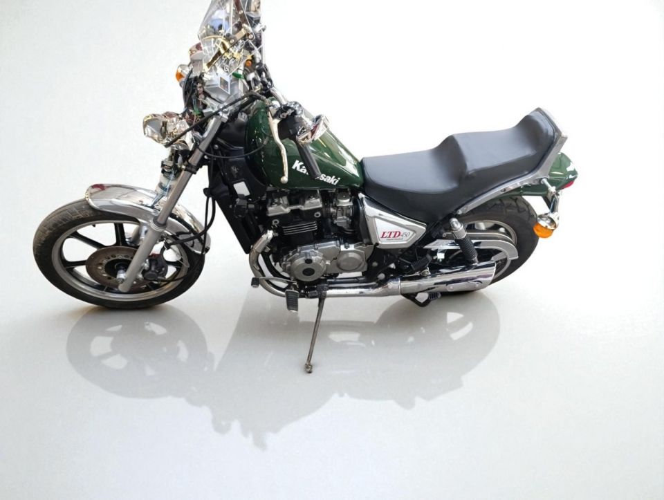 KAWASAKI LTD 450 4
