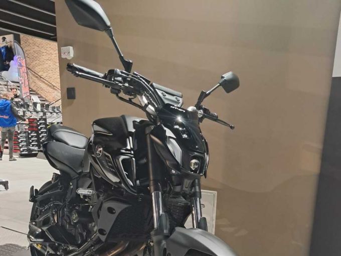 YAMAHA MT-07 (47.5CV) 4