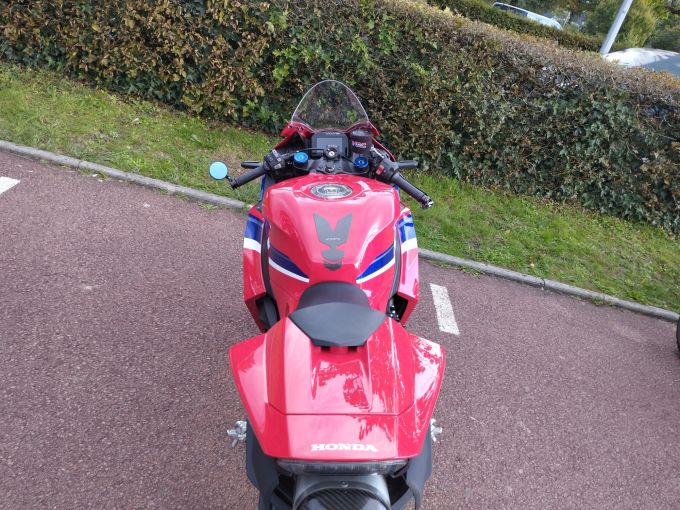 HONDA CBR 600 RR 4