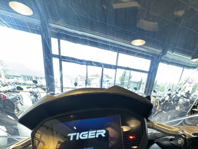 TRIUMPH TIGER 1200 EXPLORER XCA  4