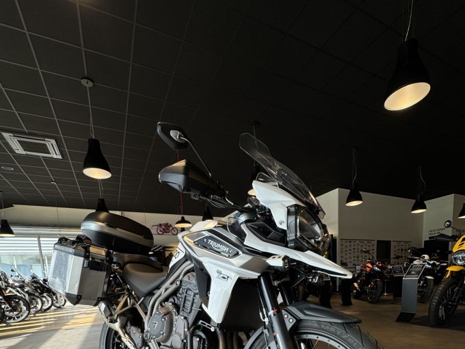 TRIUMPH TIGER 1200 EXPLORER XCA  4