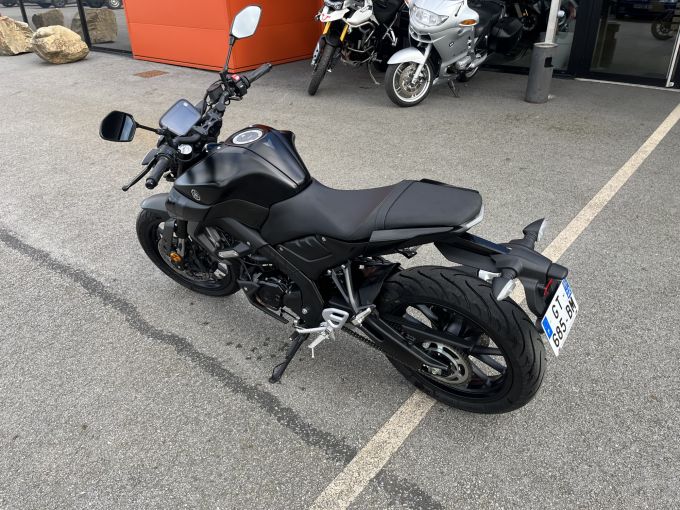 YAMAHA MT-125 ABS 4