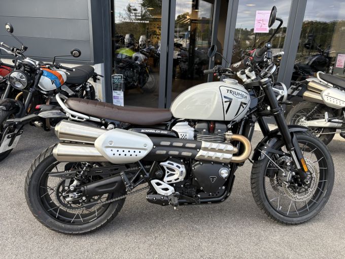 TRIUMPH Scrambler 1200 X 4