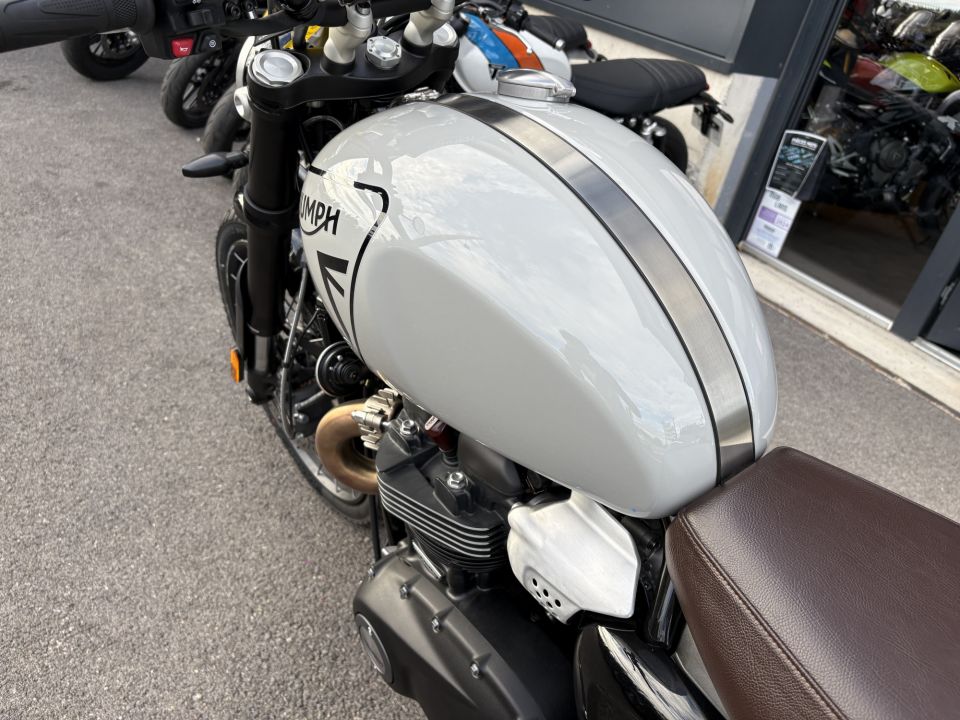 TRIUMPH Scrambler 1200 X 4