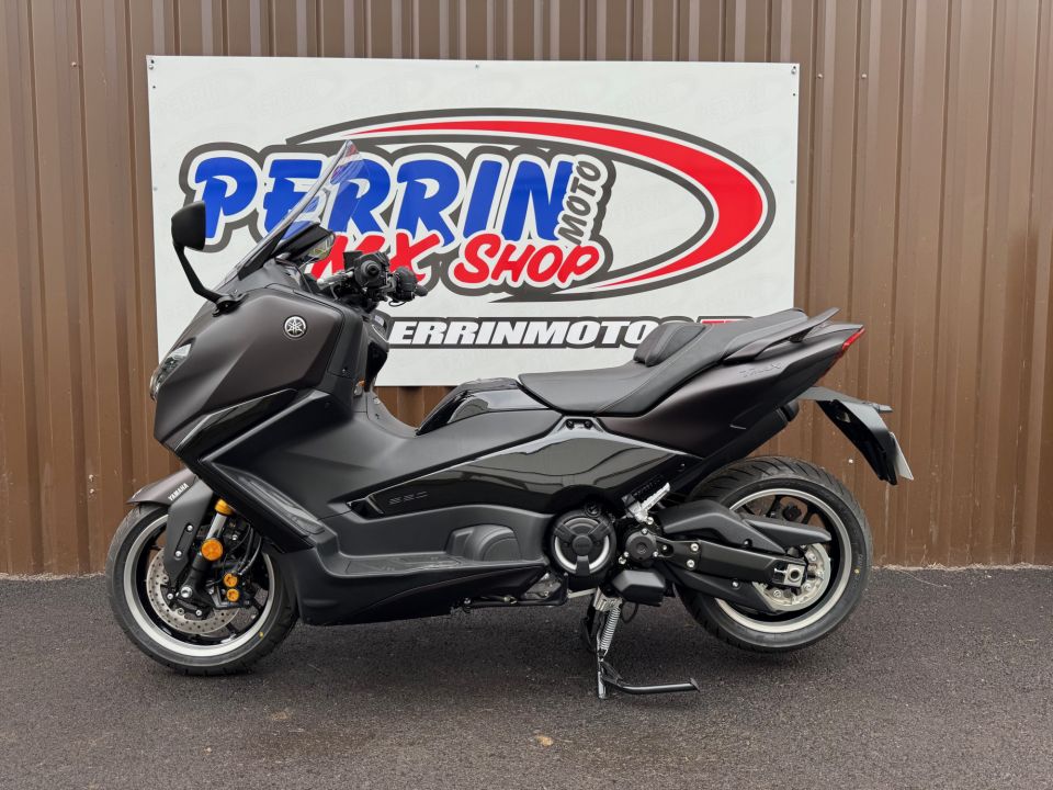 YAMAHA XP T-MAX 560 TECH MAX 4