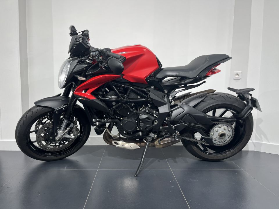 MV AGUSTA 800 dragster 4