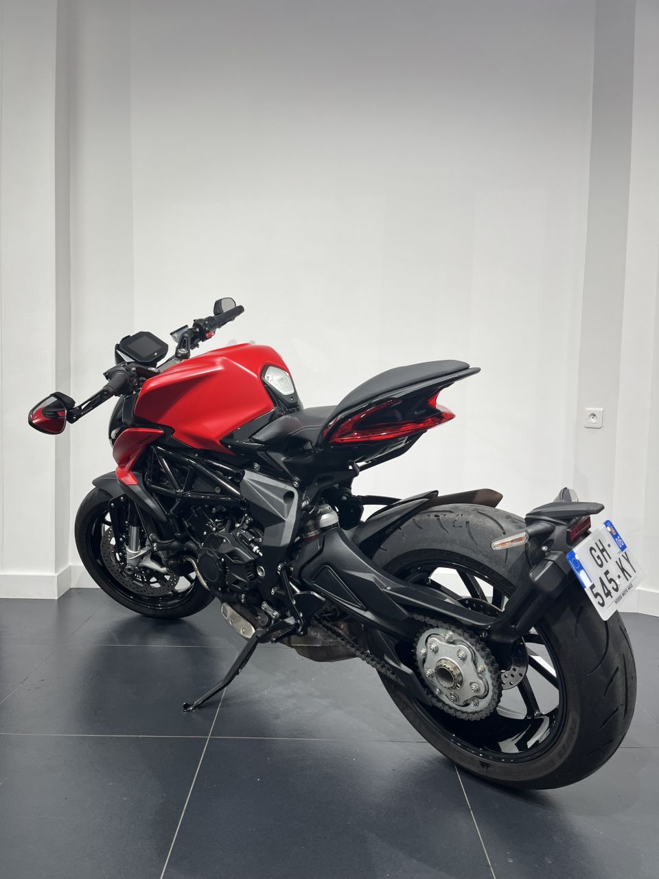 MV AGUSTA 800 dragster 4