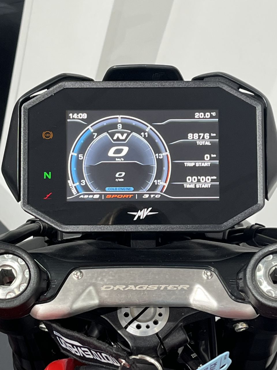 MV AGUSTA 800 dragster 4