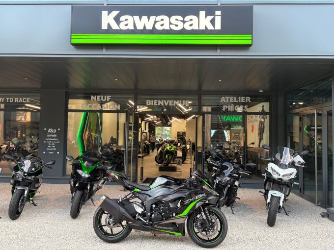 KAWASAKI ZX-6R 636 4