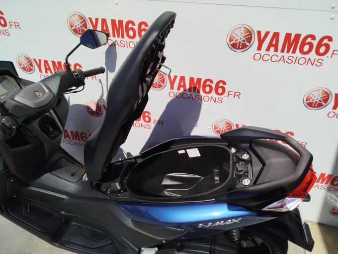 YAMAHA NMAX 125 4