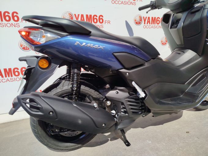 YAMAHA NMAX 125 4
