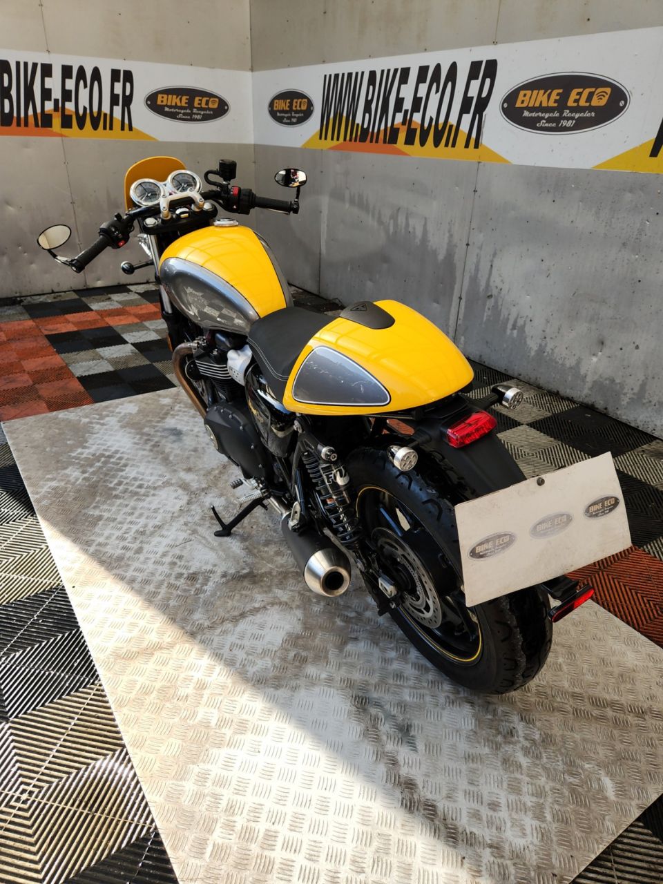 TRIUMPH STREET CUP 4