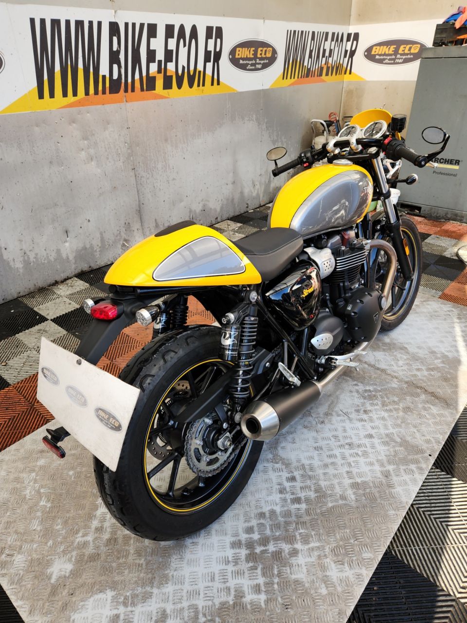 TRIUMPH STREET CUP 4