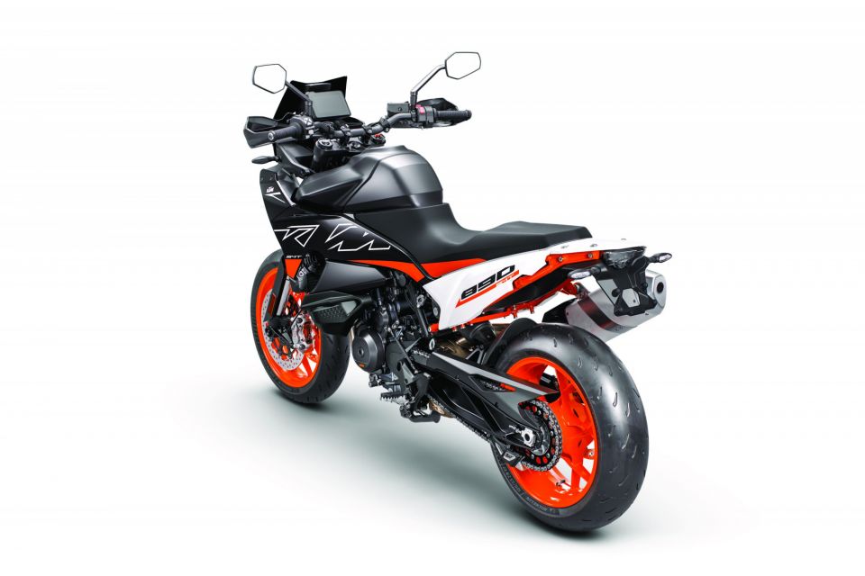 KTM 890 SMT 4