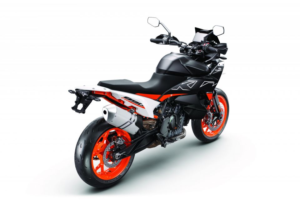 KTM 890 SMT 4