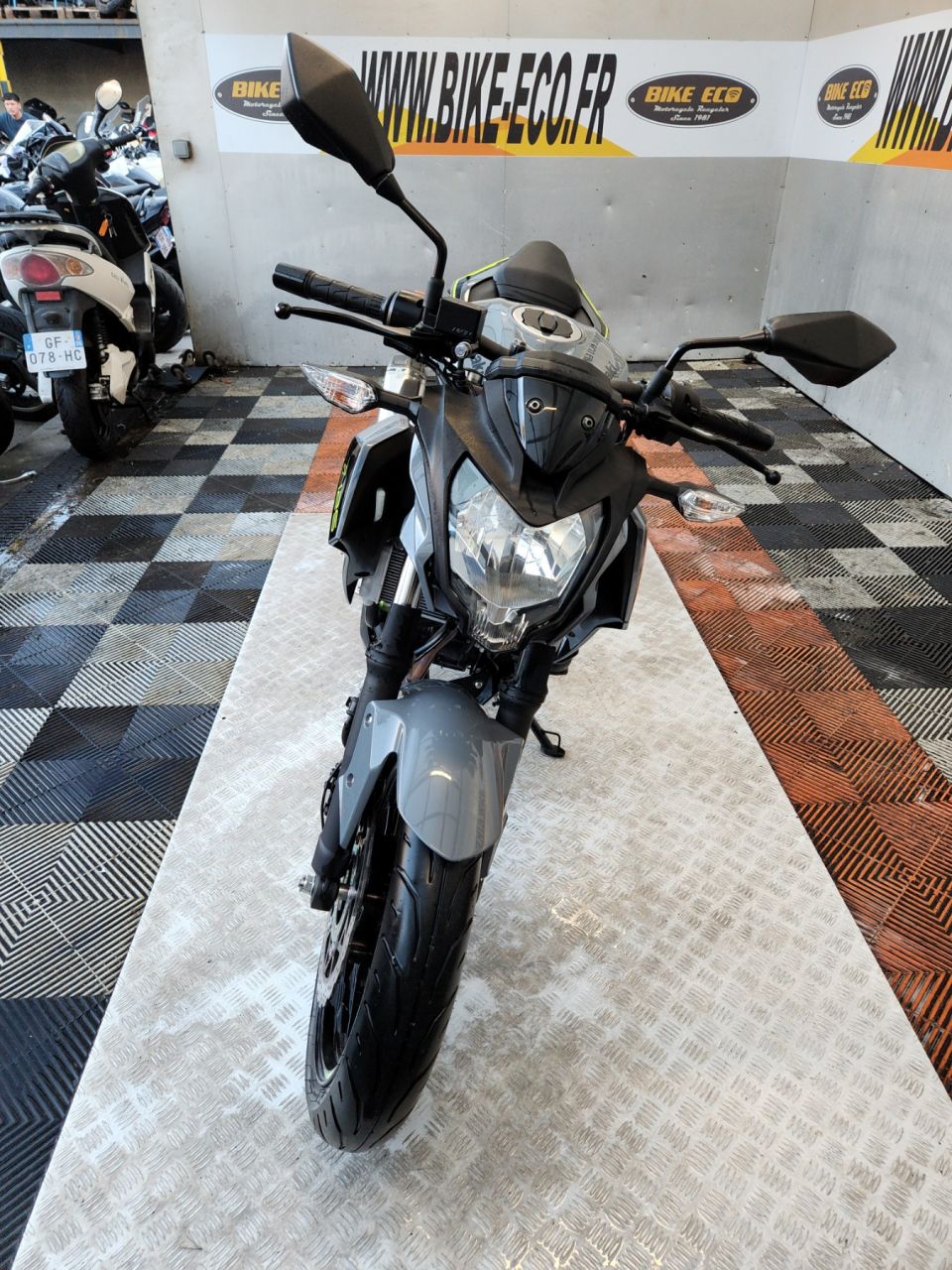 KAWASAKI z 125 4