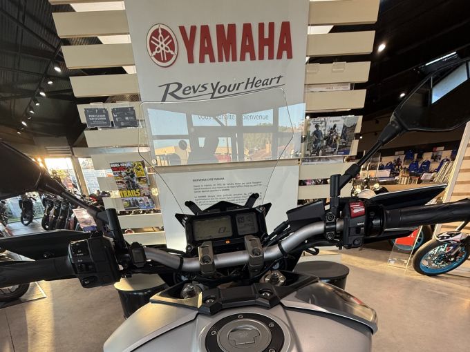 YAMAHA TRACER 900 4