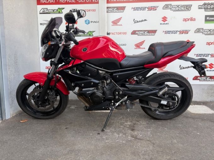 YAMAHA XJ6-N 4