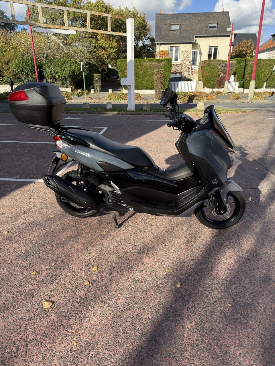 YAMAHA NMAX 125 4