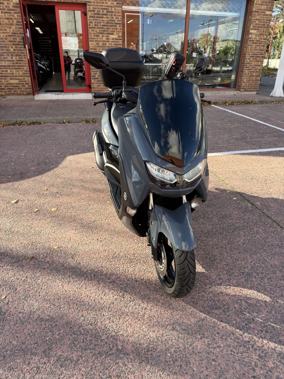 YAMAHA NMAX 125 4