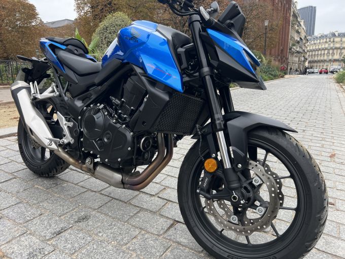 HONDA CB 750 HORNET 4