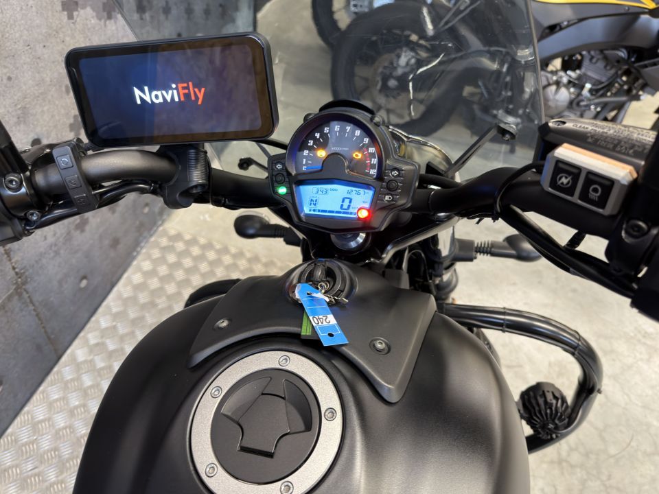 KAWASAKI VULCAN 650 S 4