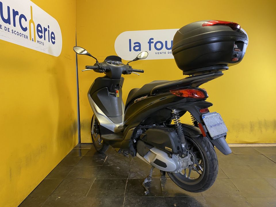 PIAGGIO MEDLEY 125 4