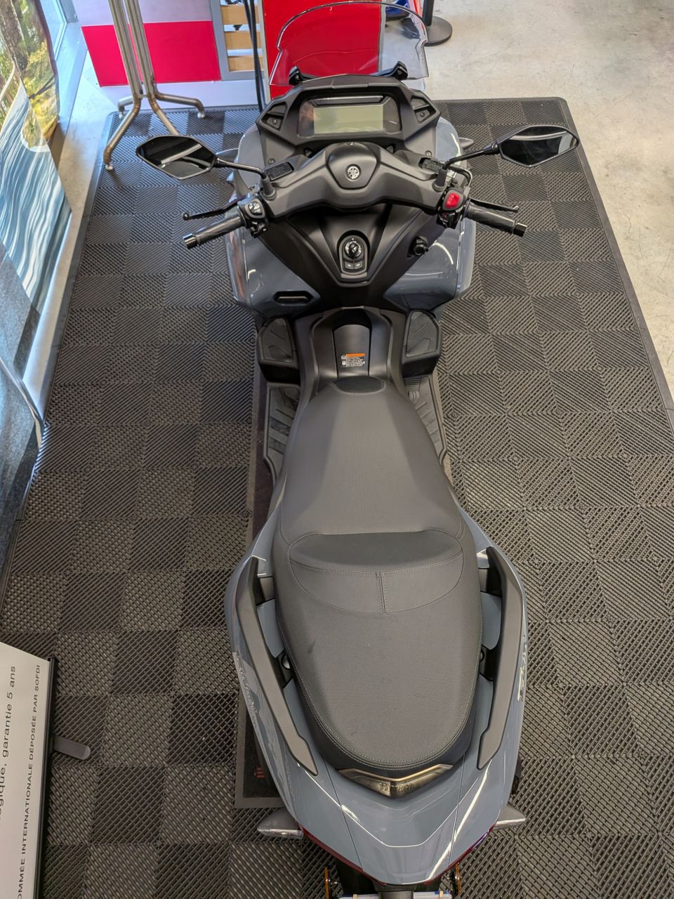 YAMAHA TRICITY 300 4