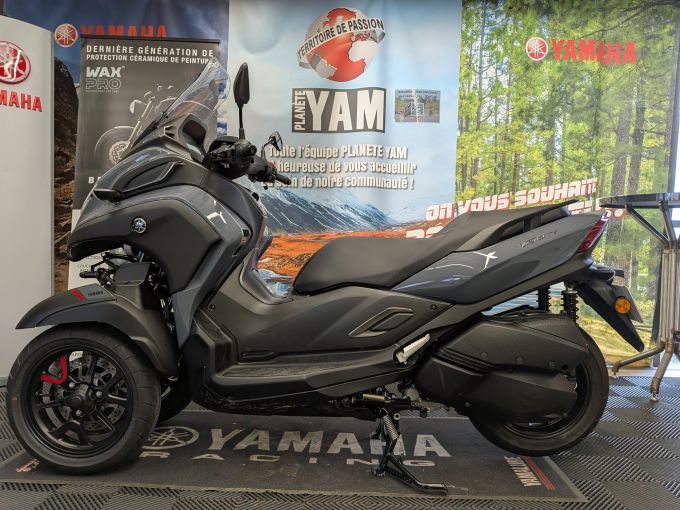 YAMAHA TRICITY 300 4