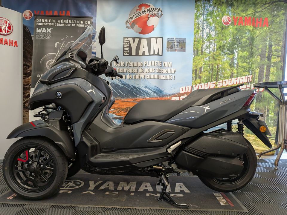 YAMAHA TRICITY 300 4