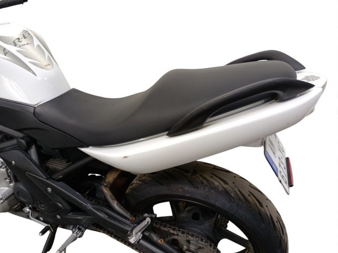 KAWASAKI ER-6 4