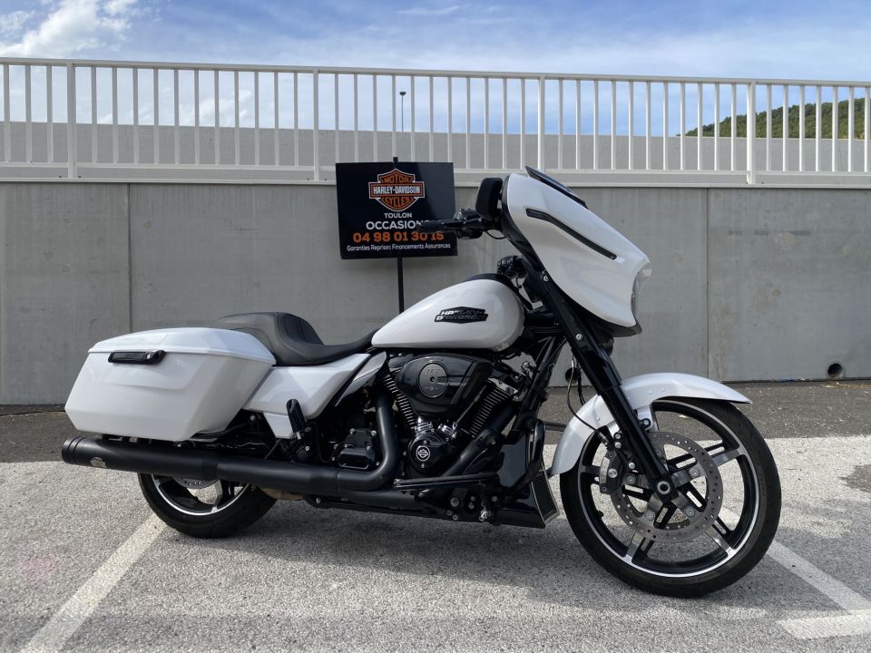 HARLEY-DAVIDSON TOURING STREET GLIDE 1923 4