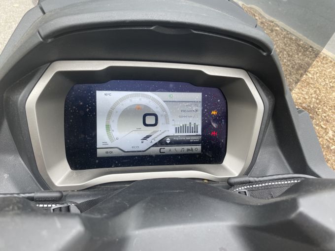 PIAGGIO MP3 530 HPE EXCLUSIVE 4