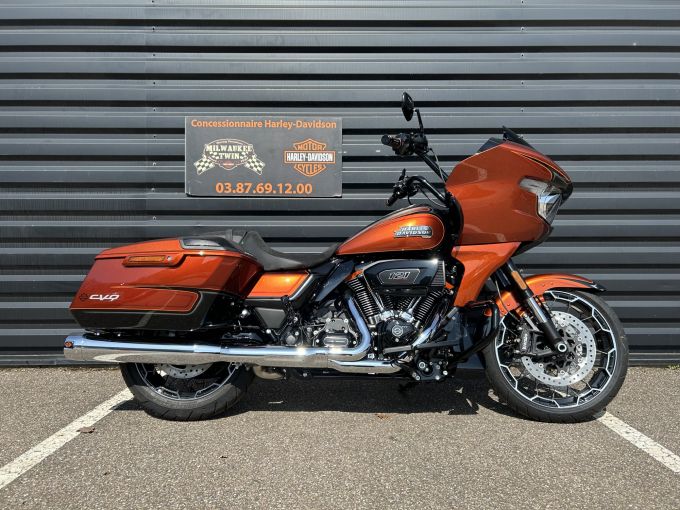 HARLEY-DAVIDSON TOURING ROAD GLIDE 1977 CVO 4