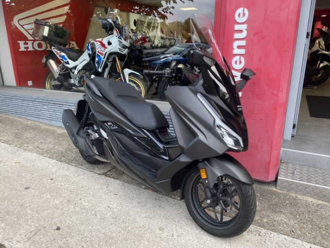 HONDA FORZA 125 ABS 4