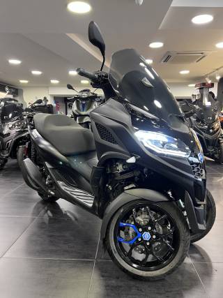 PIAGGIO MP3 310 HPE SPORT - 2024