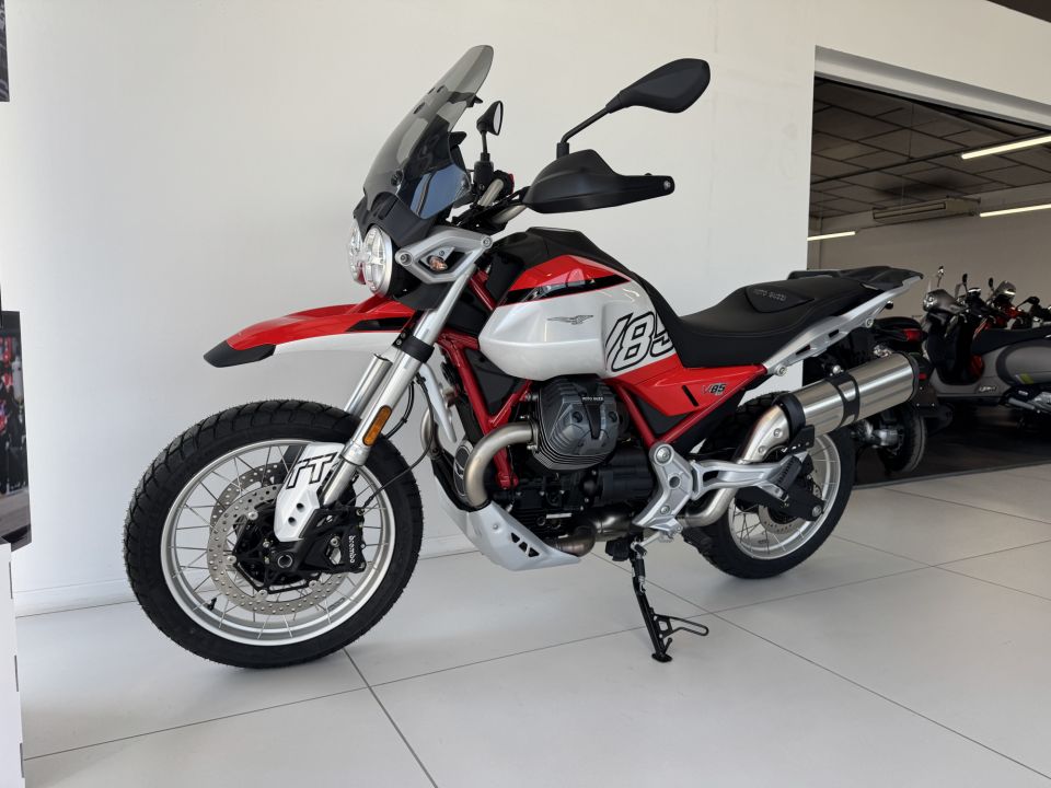 MOTO GUZZI V85 TT 850 4