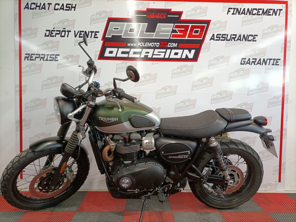 TRIUMPH STREET SCRAMBLER  900 4
