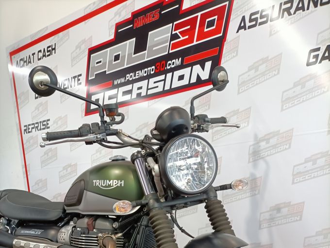 TRIUMPH STREET SCRAMBLER  900 4