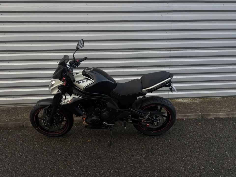 KAWASAKI ER-6 4