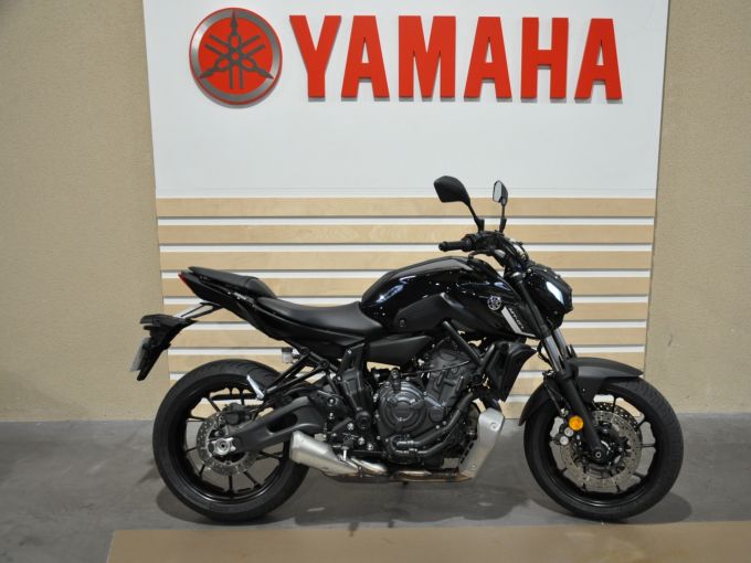 YAMAHA MT-07 PURE 35KW 4