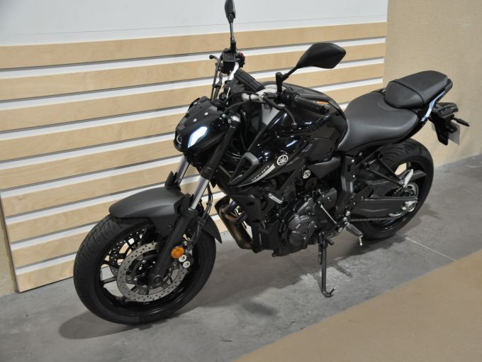 YAMAHA MT-07 PURE 35KW 4