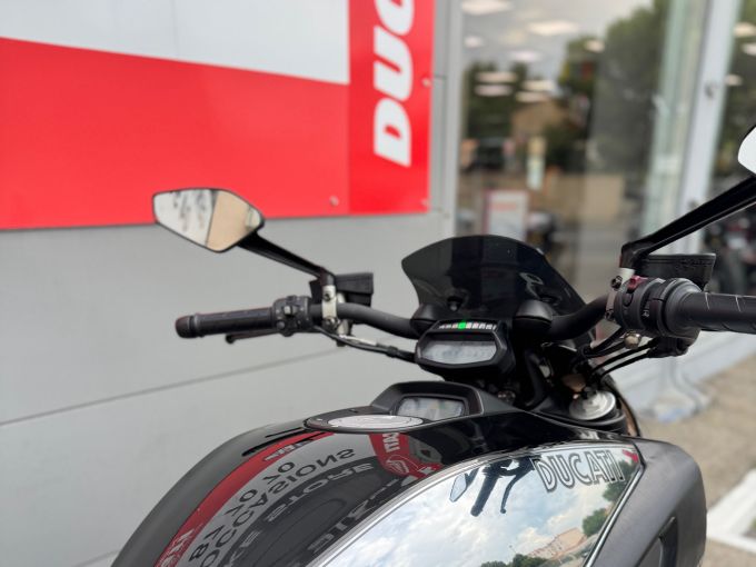 DUCATI DIAVEL CROMO 4
