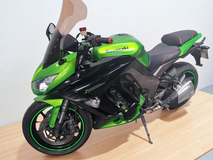 KAWASAKI Z 1000 SX 4