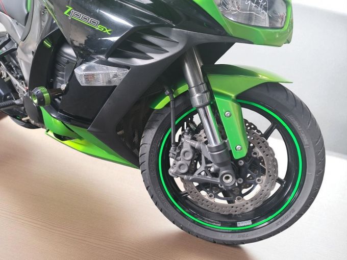 KAWASAKI Z 1000 SX 4