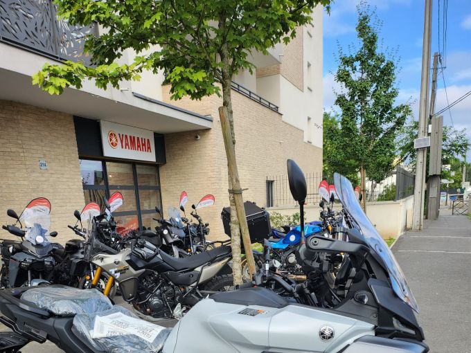 YAMAHA MT-09 TRACER 4