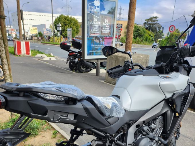 YAMAHA MT-09 TRACER 4