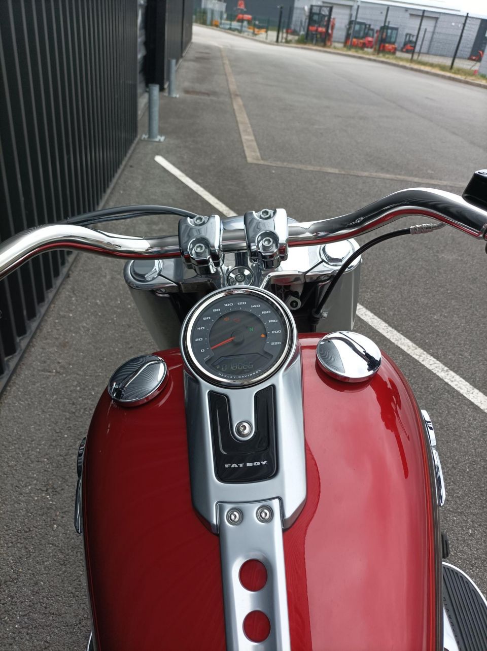 HARLEY-DAVIDSON SOFTAIL FAT BOY 1868 4