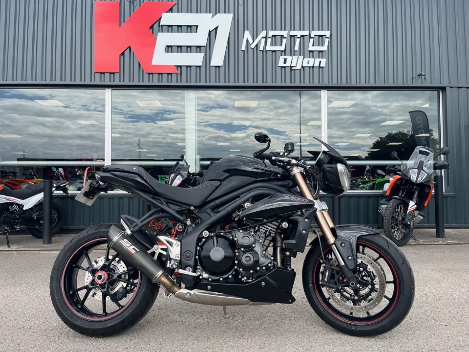 TRIUMPH SPEED TRIPLE 1050 4