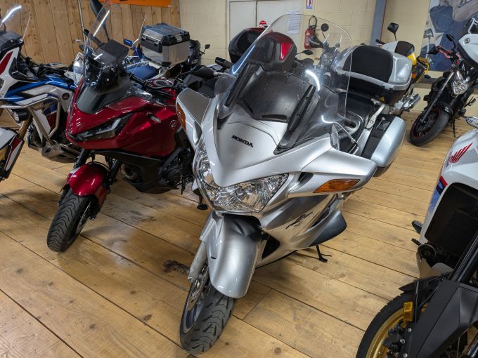 HONDA ST 1300 PAN EUROPEAN 4